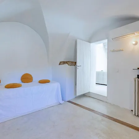 Cozy In Le Rouet With Outdoor Swimming Pool Holiday home *