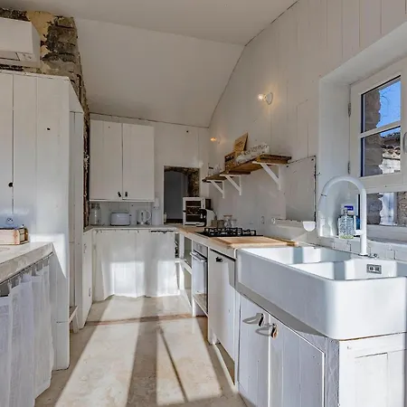 Cozy In Le Rouet With Outdoor Swimming Pool Holiday home